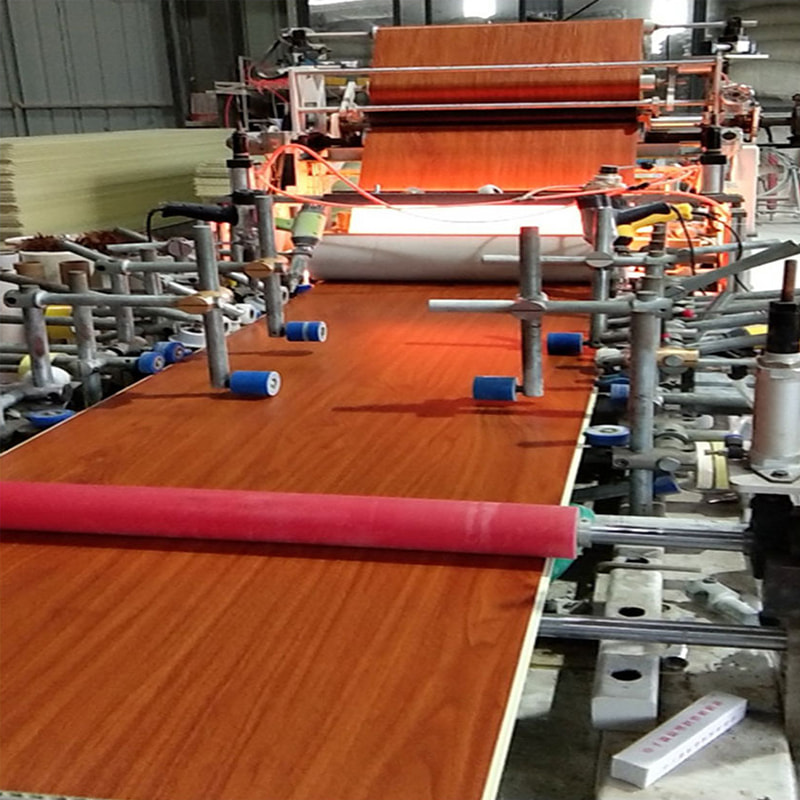 Moderne integrert bambus trefiber PVC veggpanel for TV Bakgrunn Hardpakke Veggpanel for innvendig tak for hotellbruk